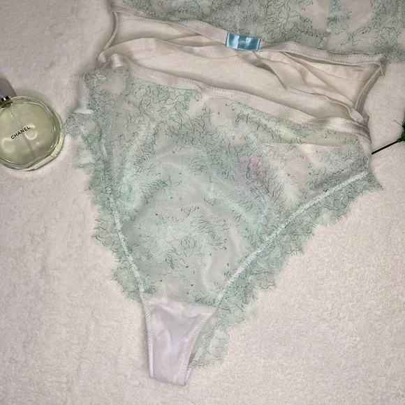 Victoria's Secret White And Light Blue Halter Neck Lace Teddy Lingerie - Picture 2 of 8